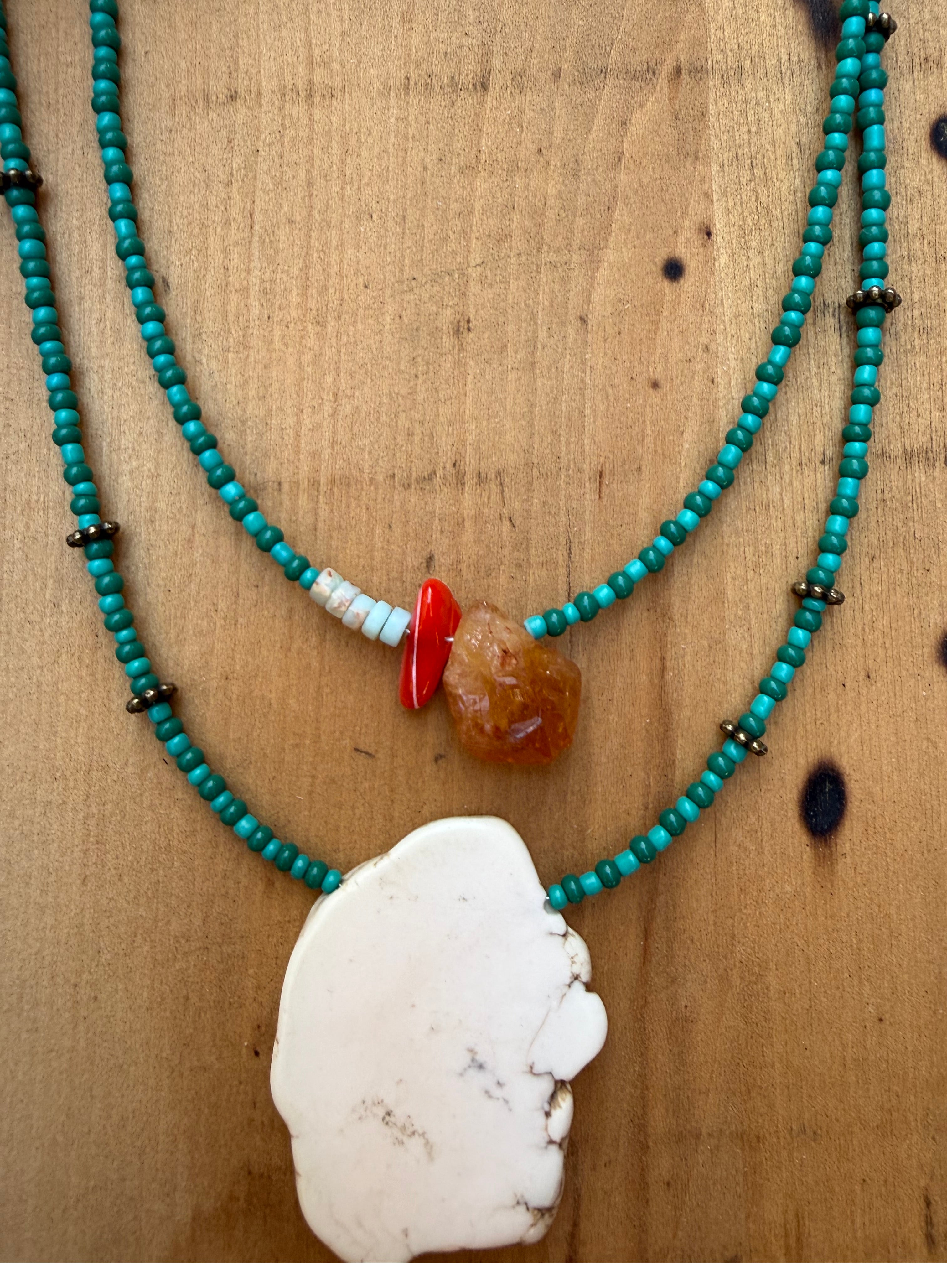 Pectabenaria Pyewacket Pyewacket Mountain Necklace Set